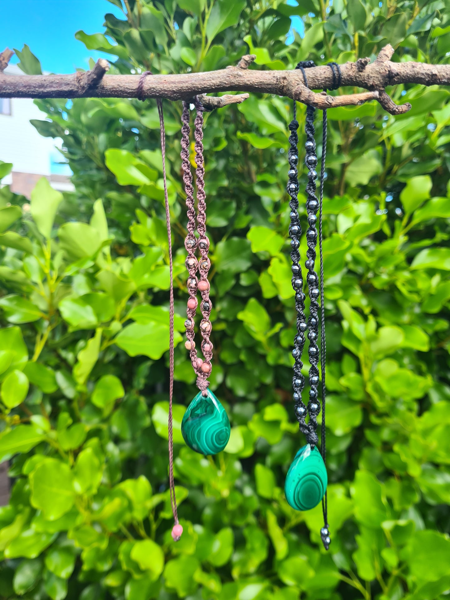 Adjustable Macrame Necklace - Malachite & Rhodonite