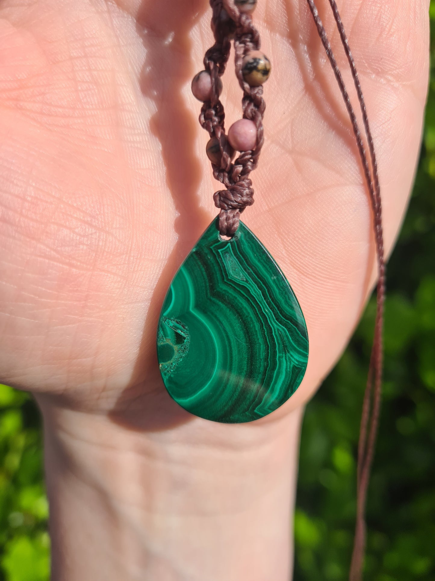 Adjustable Macrame Necklace - Malachite & Rhodonite