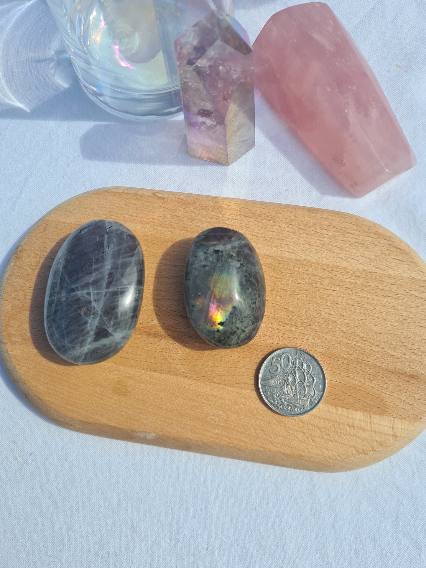 Labradorite Palmstone